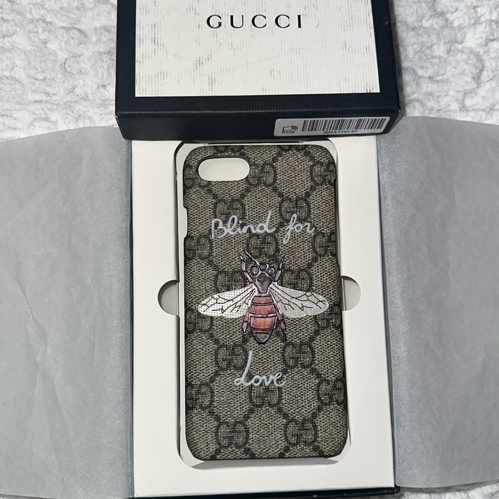 Gucci Beige GG Supreme Canvas Blind For Love iPhone 7 Case New with box - Picture 1 of 6
